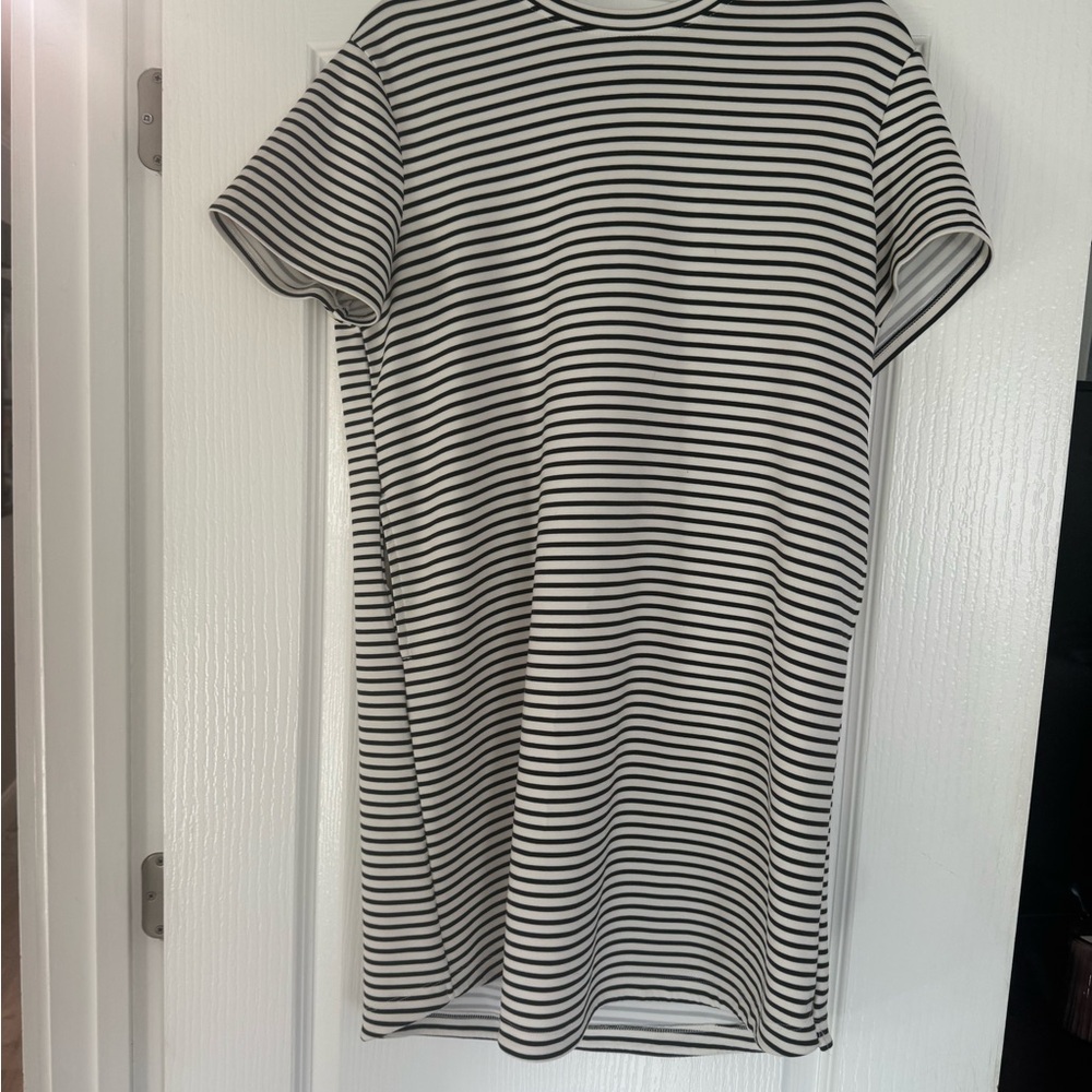 Black & White Striped Short Sleeve Mini Dress
